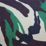 Оксфорд платове: полиестер 600d, 300 gsm, обикновен камуфлаж